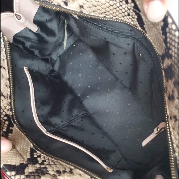 Kate Spade purse - Picture 4 of 8